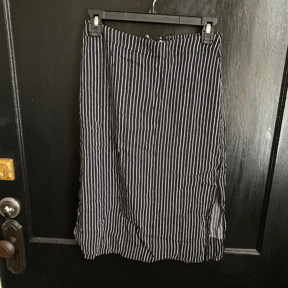 Black and white stripe midi skirt